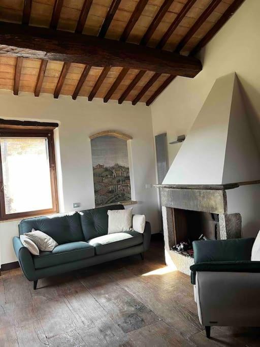 Medieval Tower In Umbria With Swimming Pool Montelagello Exteriér fotografie