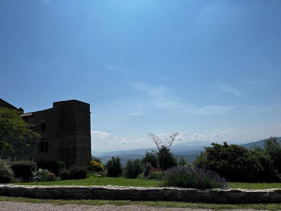 Medieval Tower In Umbria With Swimming Pool Montelagello Exteriér fotografie