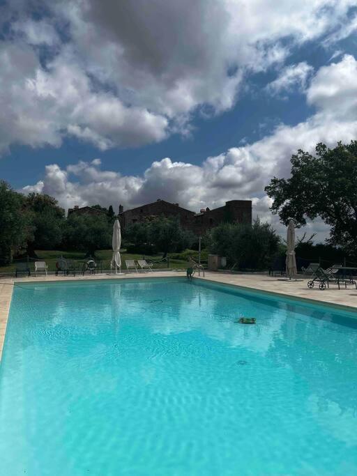 Medieval Tower In Umbria With Swimming Pool Montelagello Exteriér fotografie